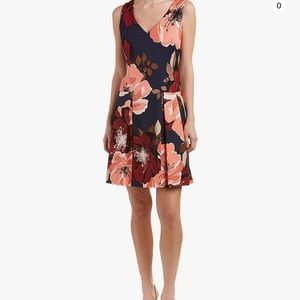 Trina Turk women devoted botanicalMedley Faille printed dress sizeL